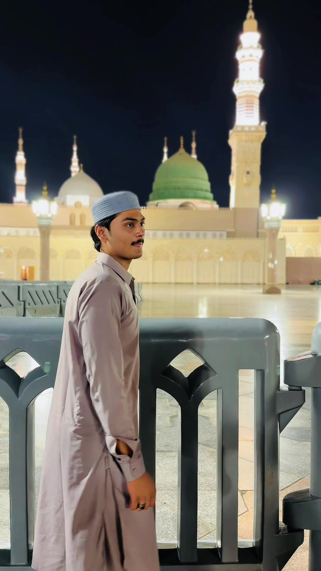 @Anas Arain 👑