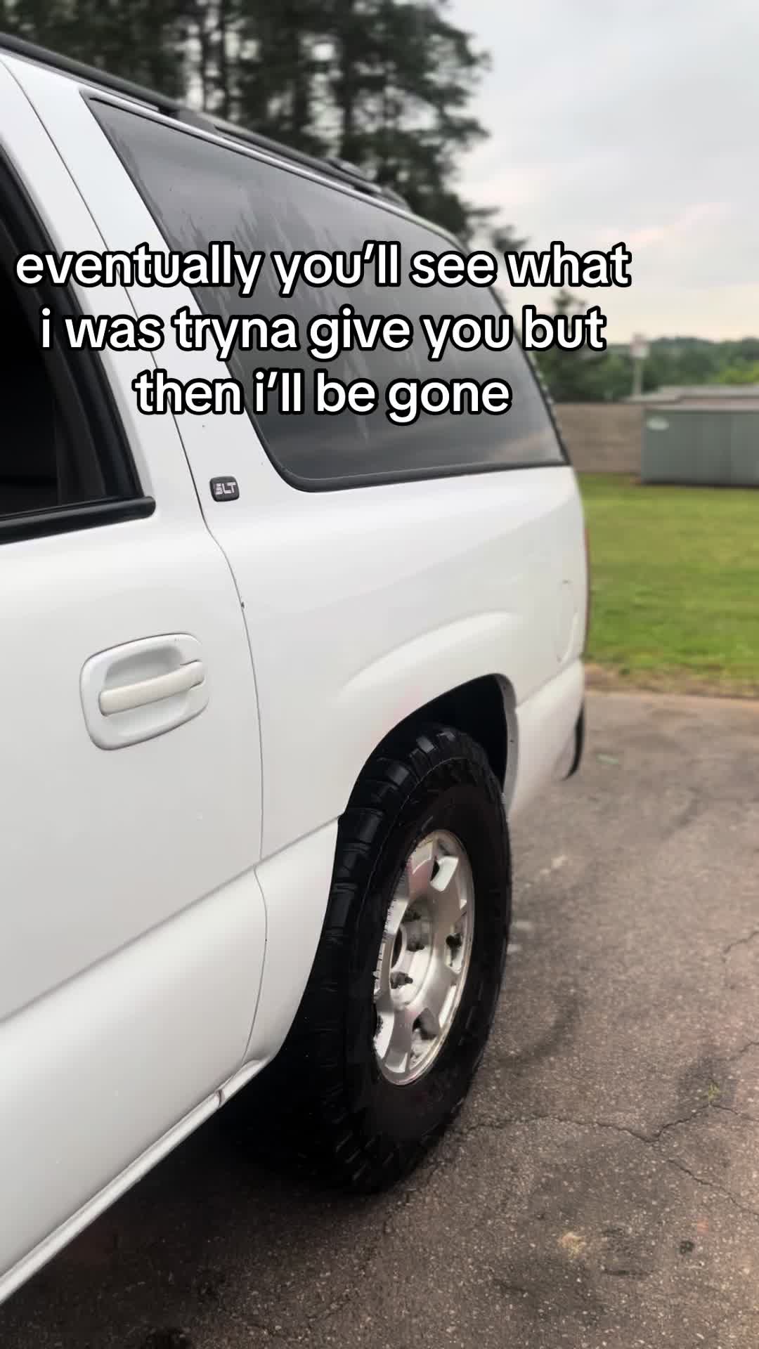 @𝓈𝓅𝓇𝒶𝓎💦🔫