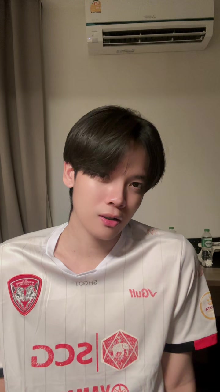 @ตี๋ทรงเครื่อง🥟