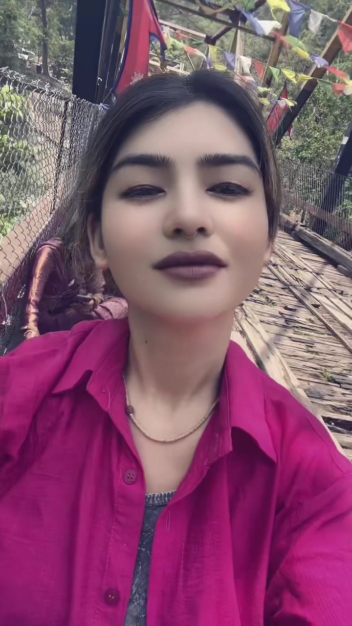 @Malla Maharani 🫅🏻