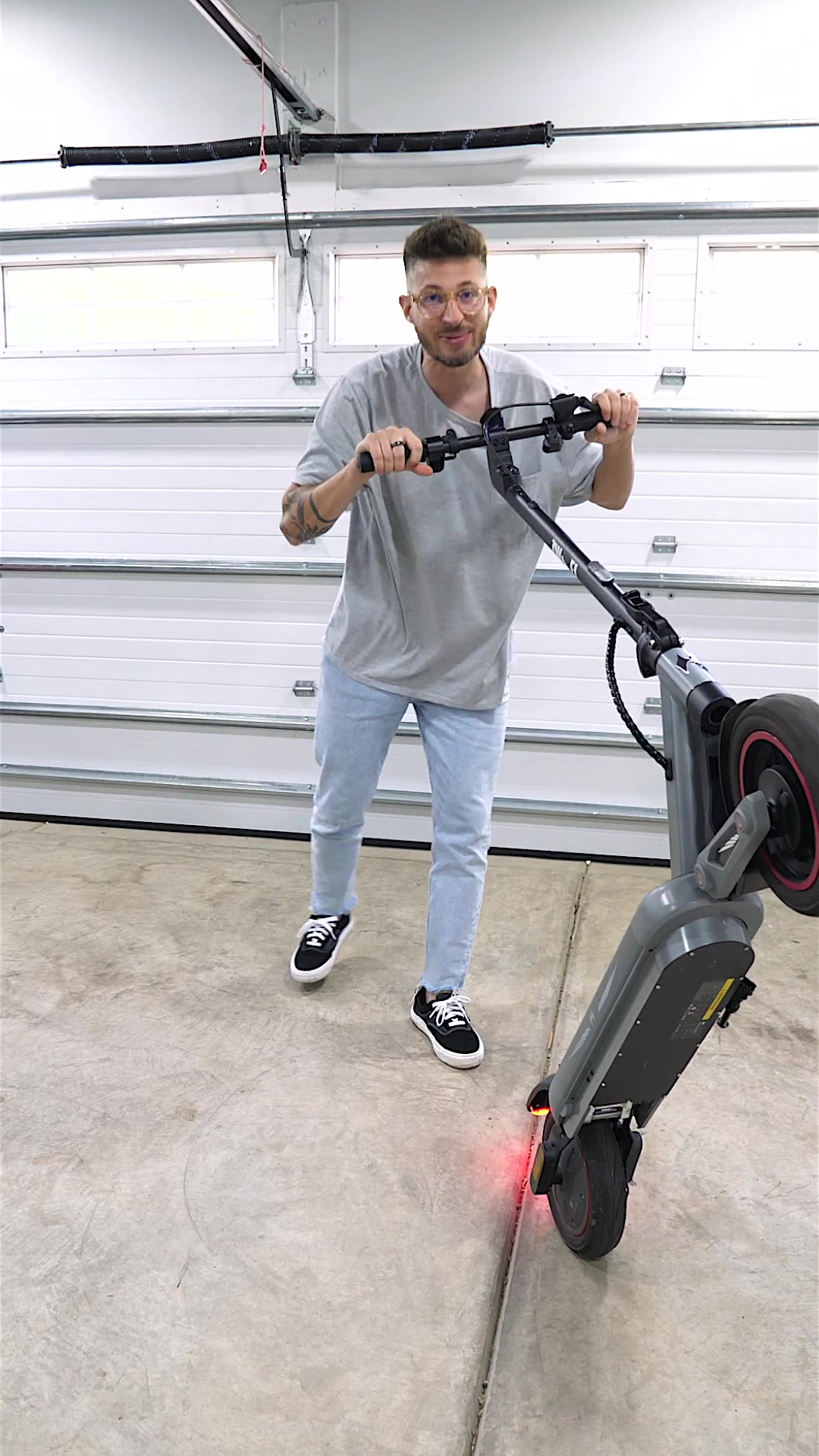 @teejayscoots