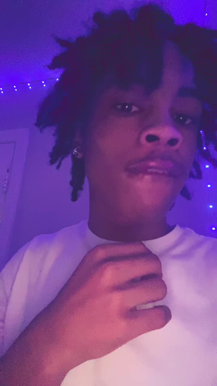 @🧍🏾