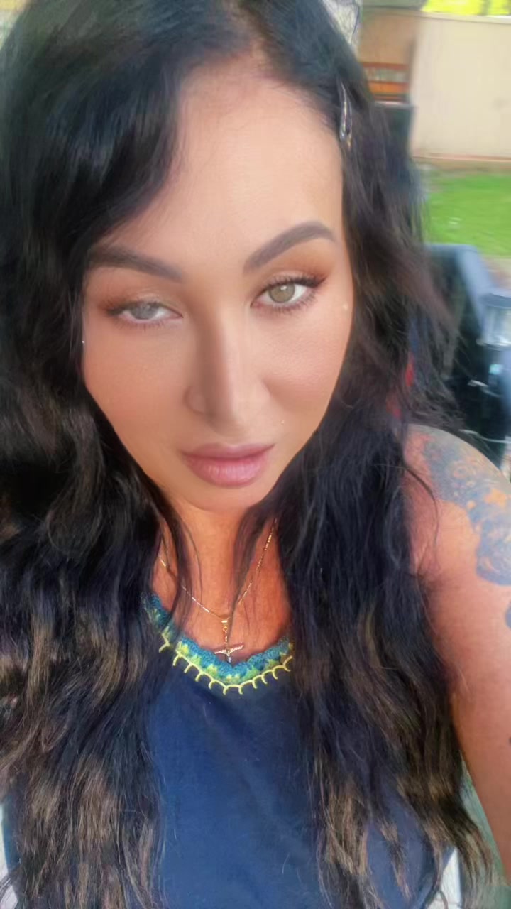 @Italiangirl🇮🇹native🇨🇦🇨🇦