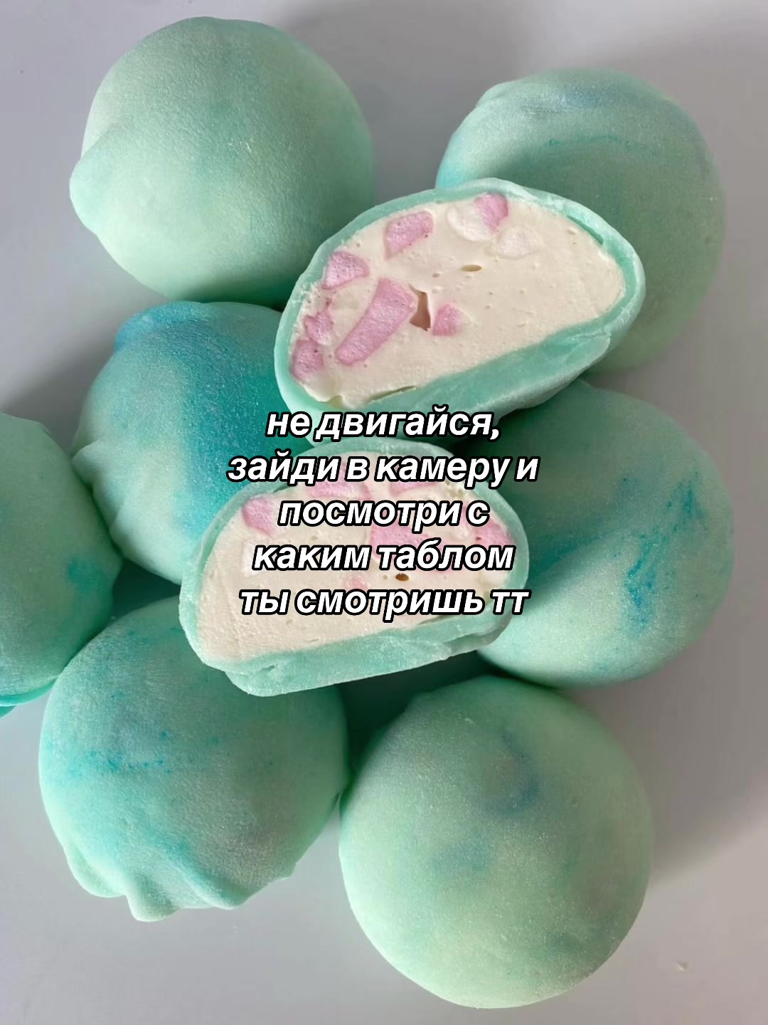 @𝐥𝐢𝐩𝐬𝐢𝐧𝐠 𝐦𝐮𝐬𝐢𝐜