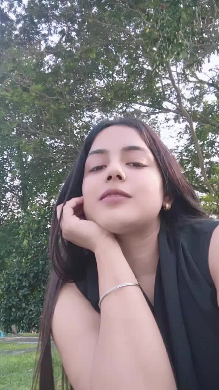 @Manu Mehra 🇲🇾
