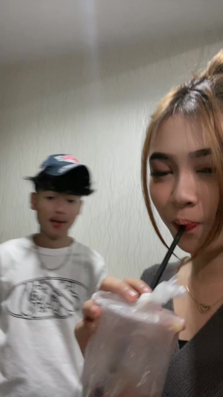@sasha.