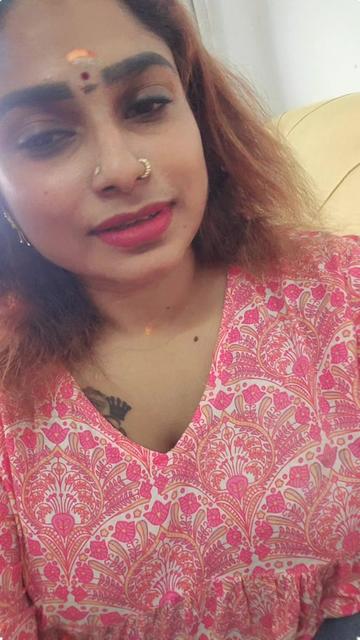 @ẞlackrose