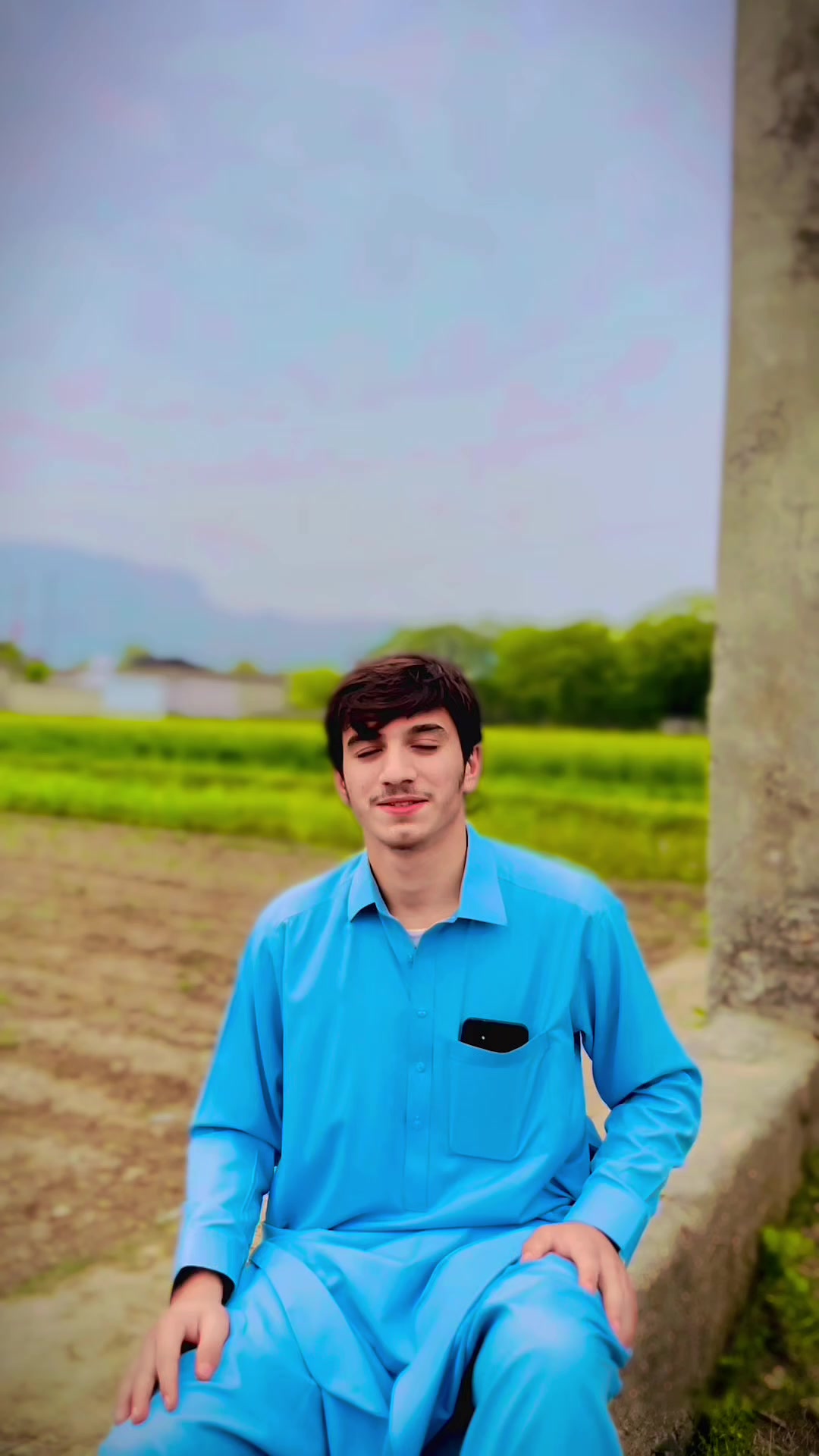 @HaMzA🤍🕊✨️