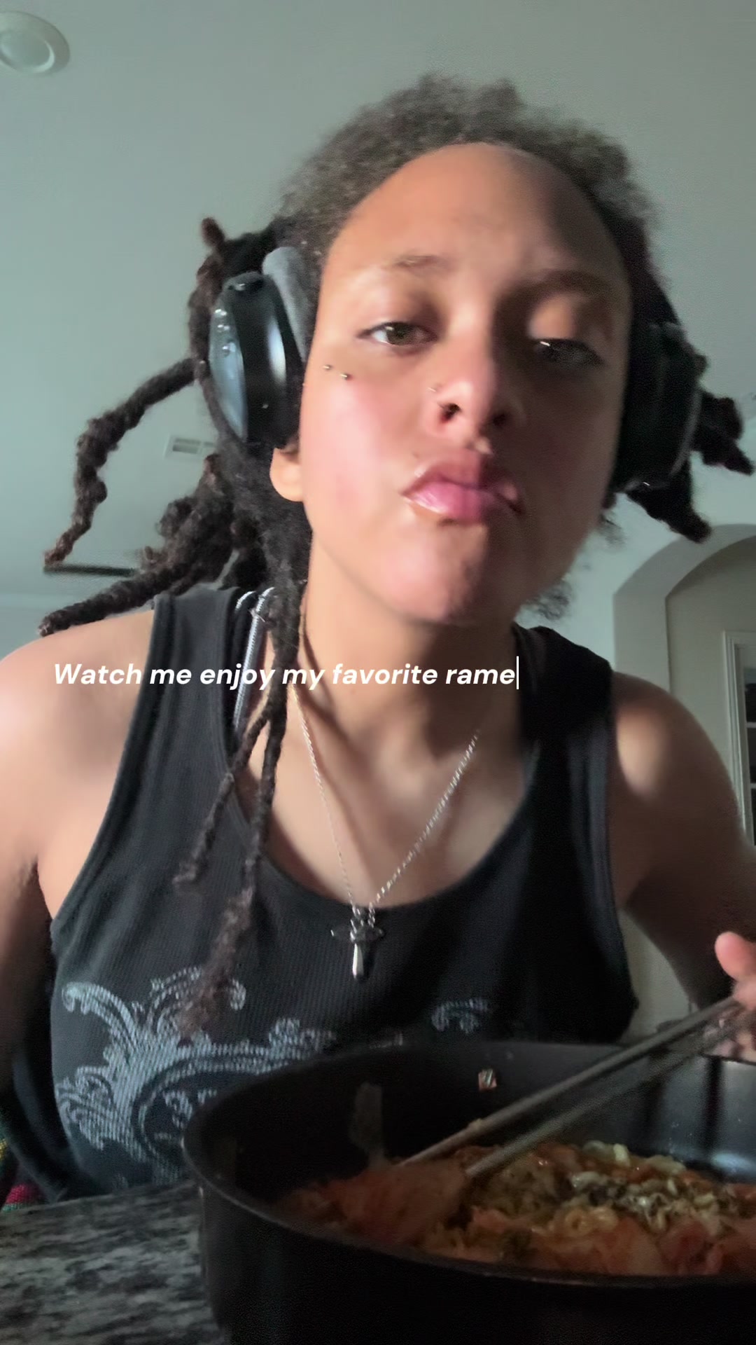 @levilevilevi