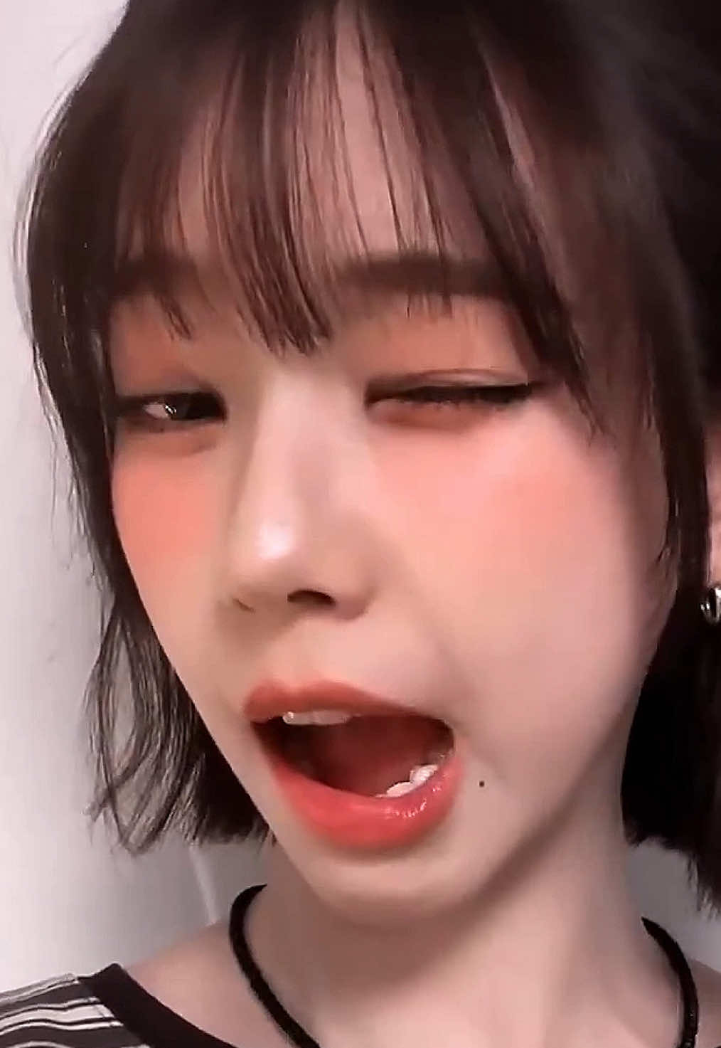 @m.t
