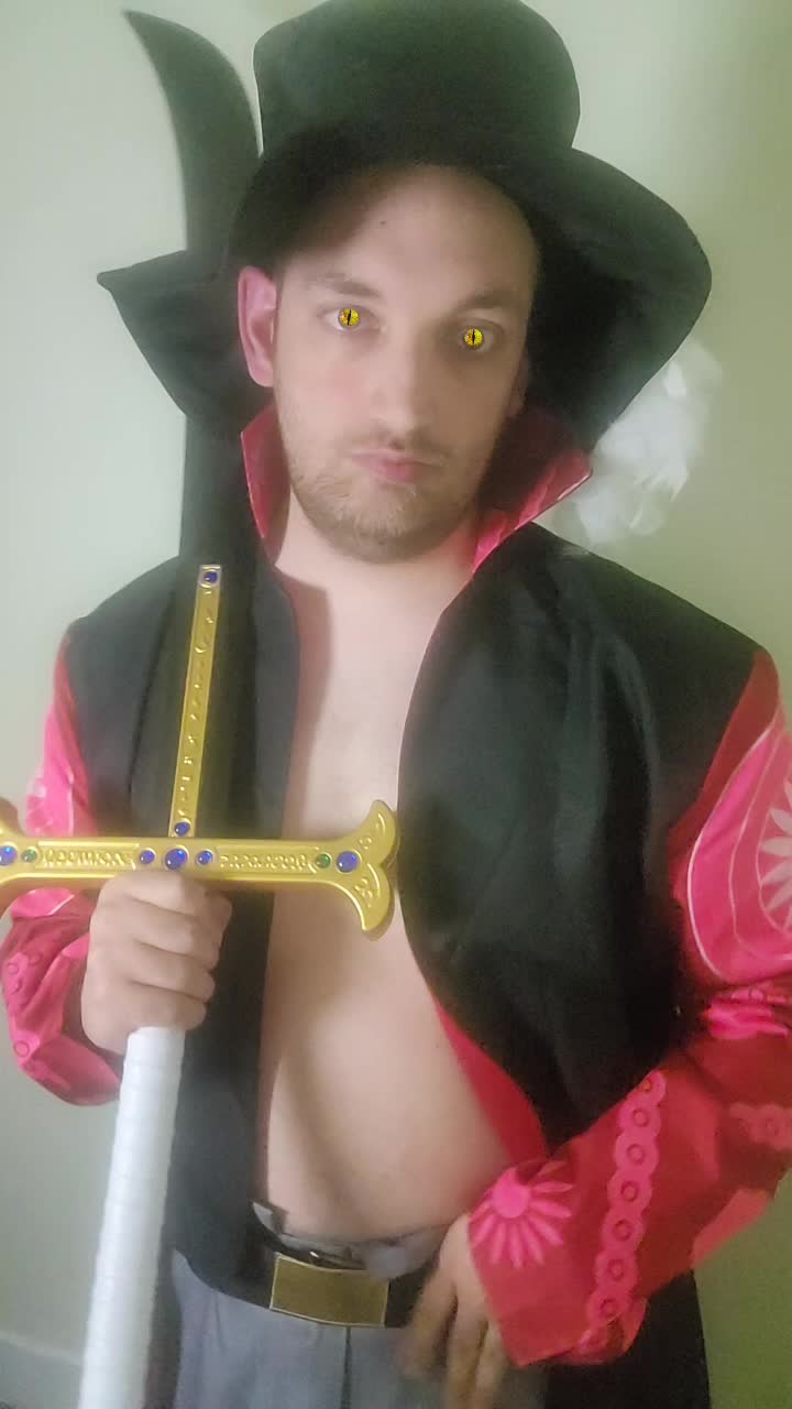 @MasterCosplay s AL📻🪓
