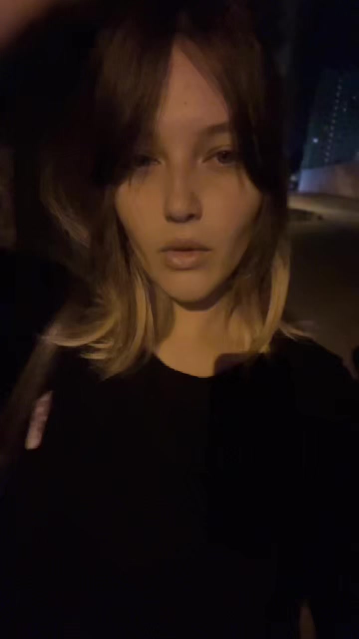 @алиня оу