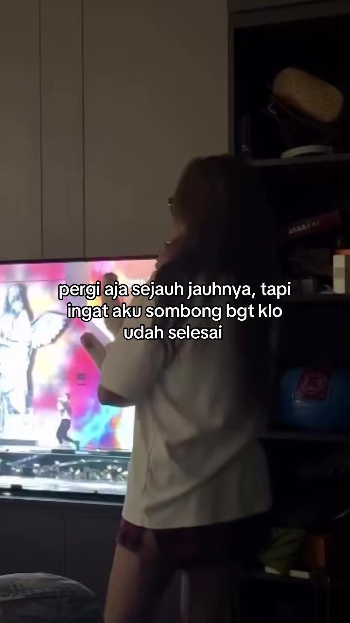 @Mena Azura