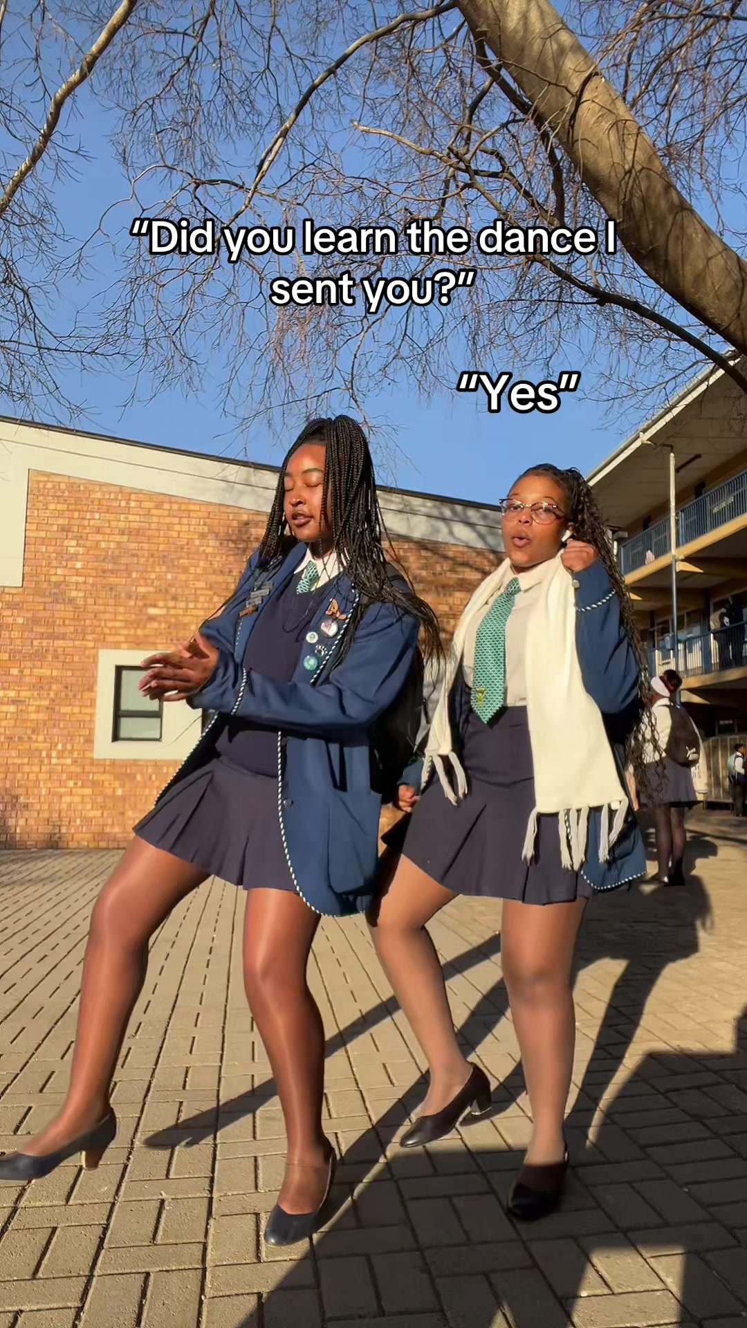 @𝑩𝒐𝒉𝒍𝒂𝒍𝒆🐝