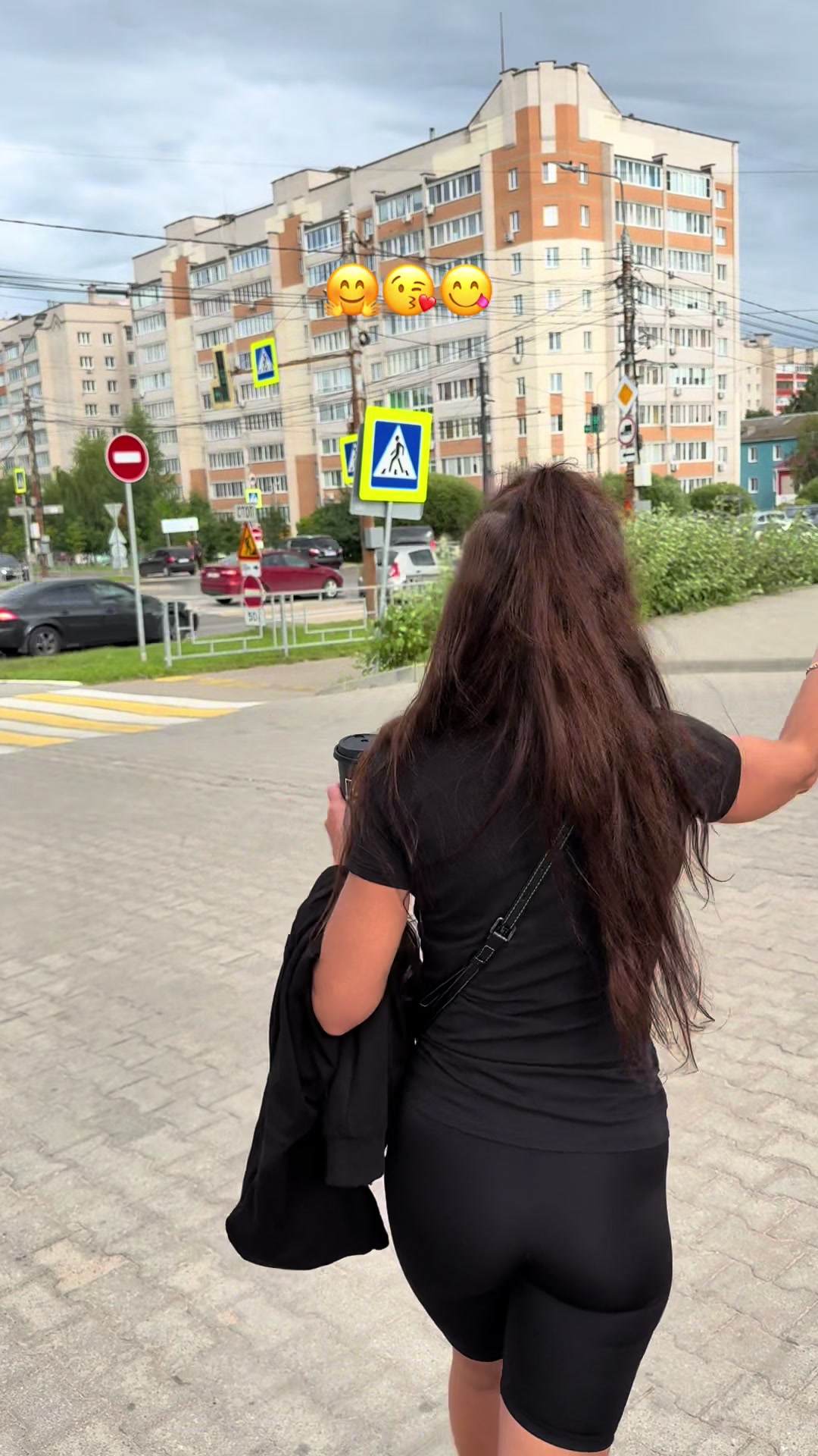 @Юлия