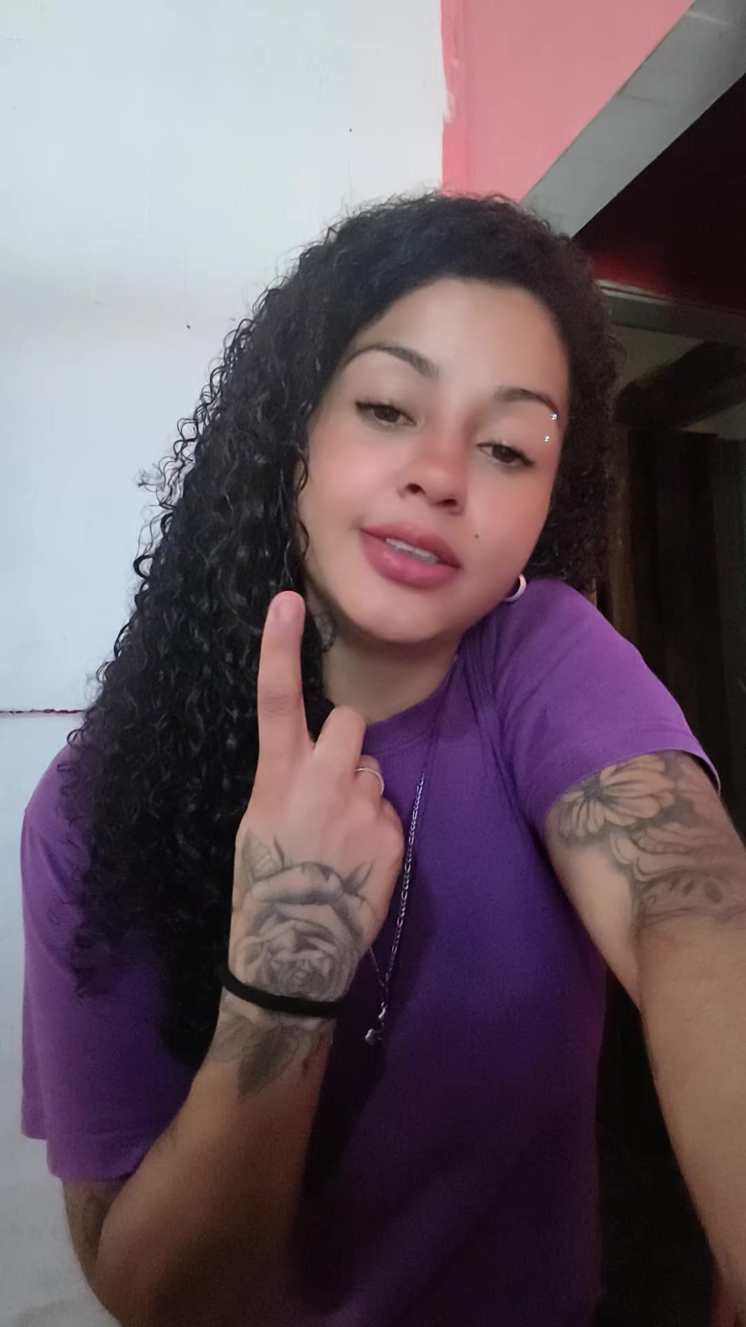 @Tain&aacute; baixinha 😏❤️