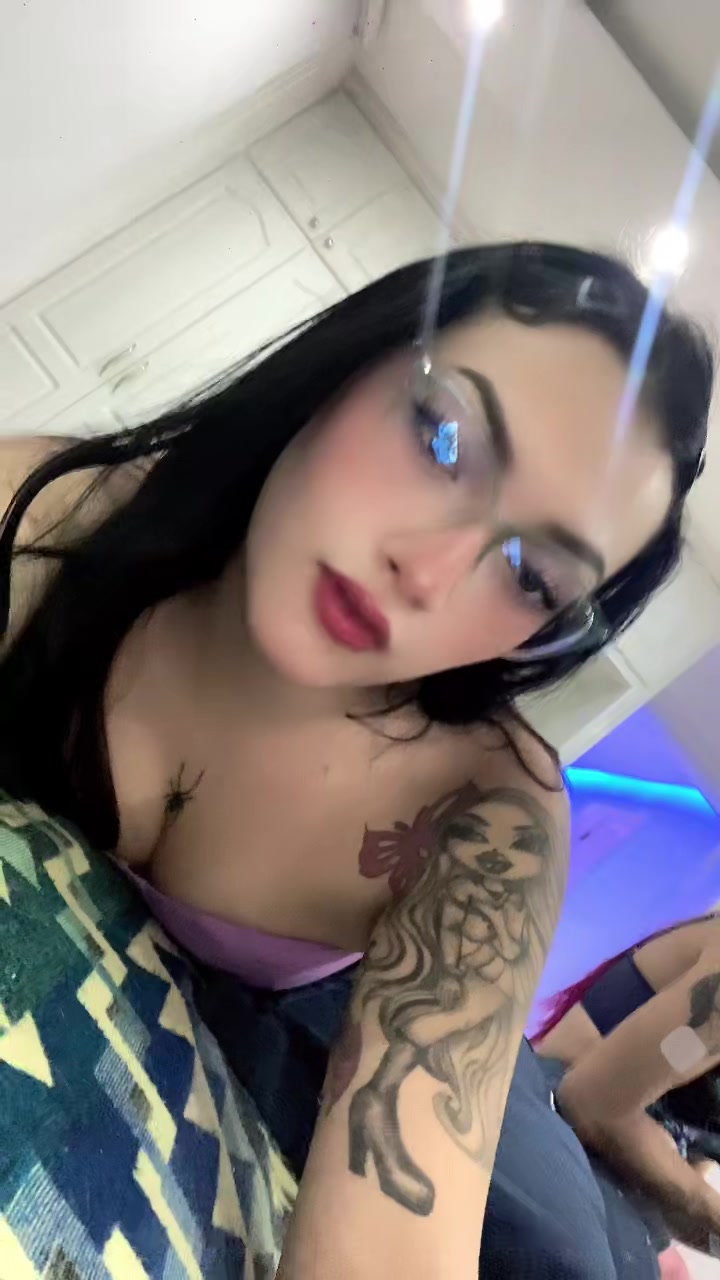 @Ericka🕷️🏳️⚧️