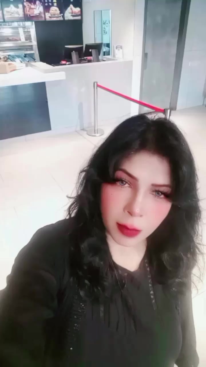 @ZoeeNazar