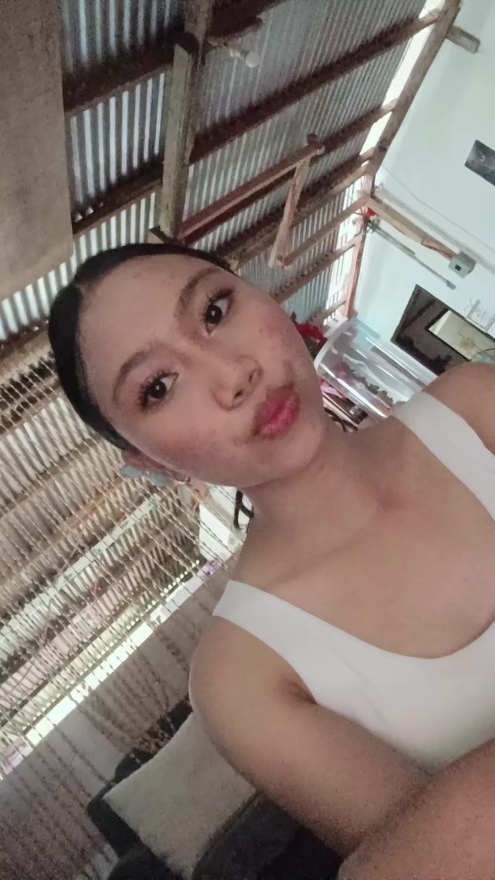 @ella jane banillo