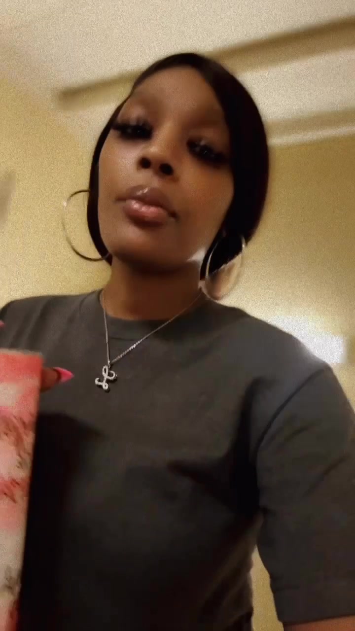 @๐ @PrettyAndOpinionated