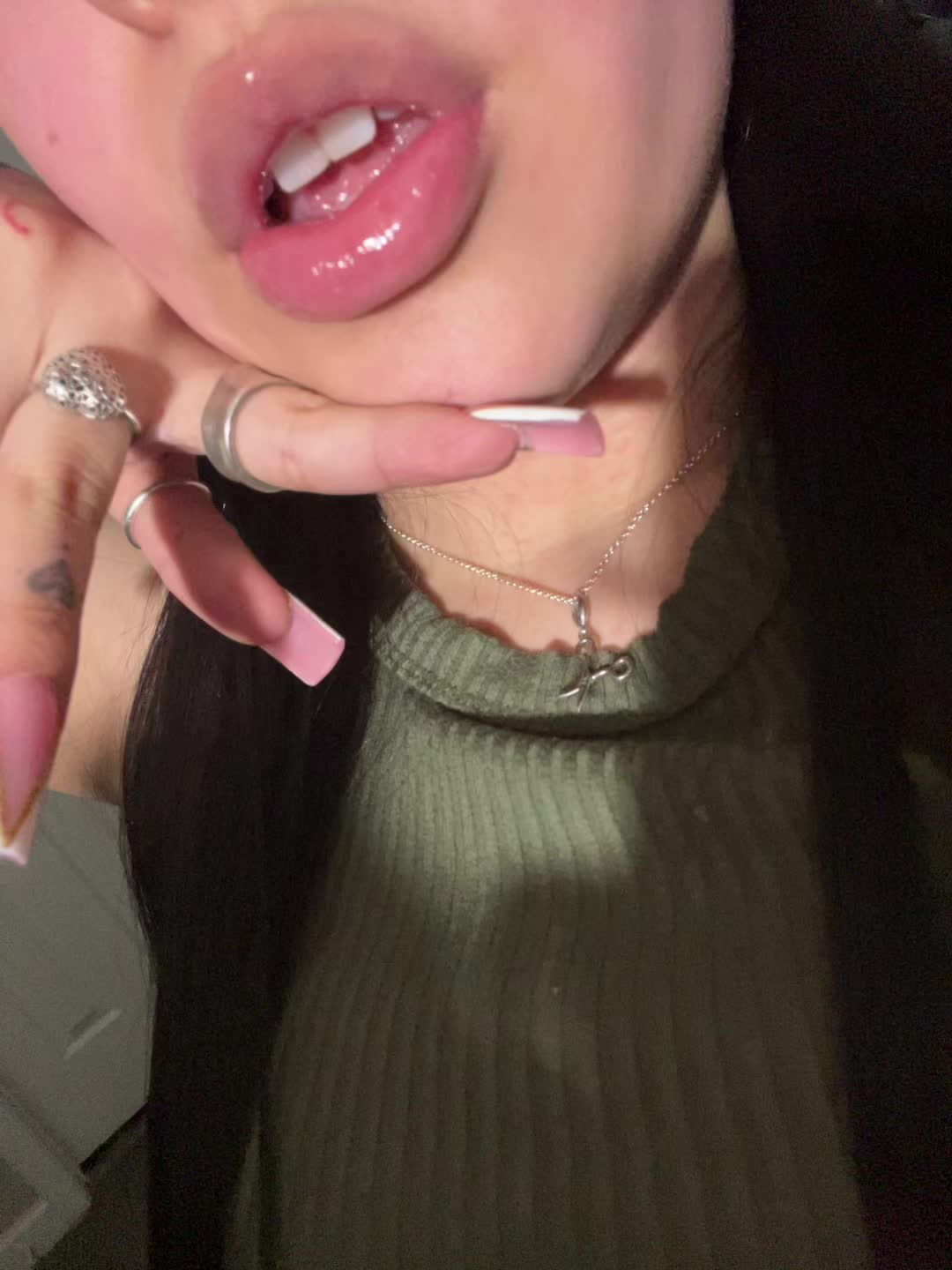 @Tatiii❤️😚