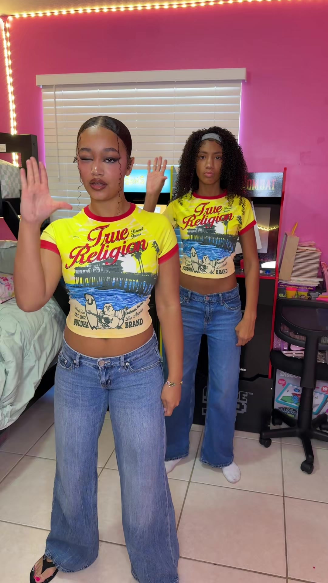 @DemDaddysGirls4