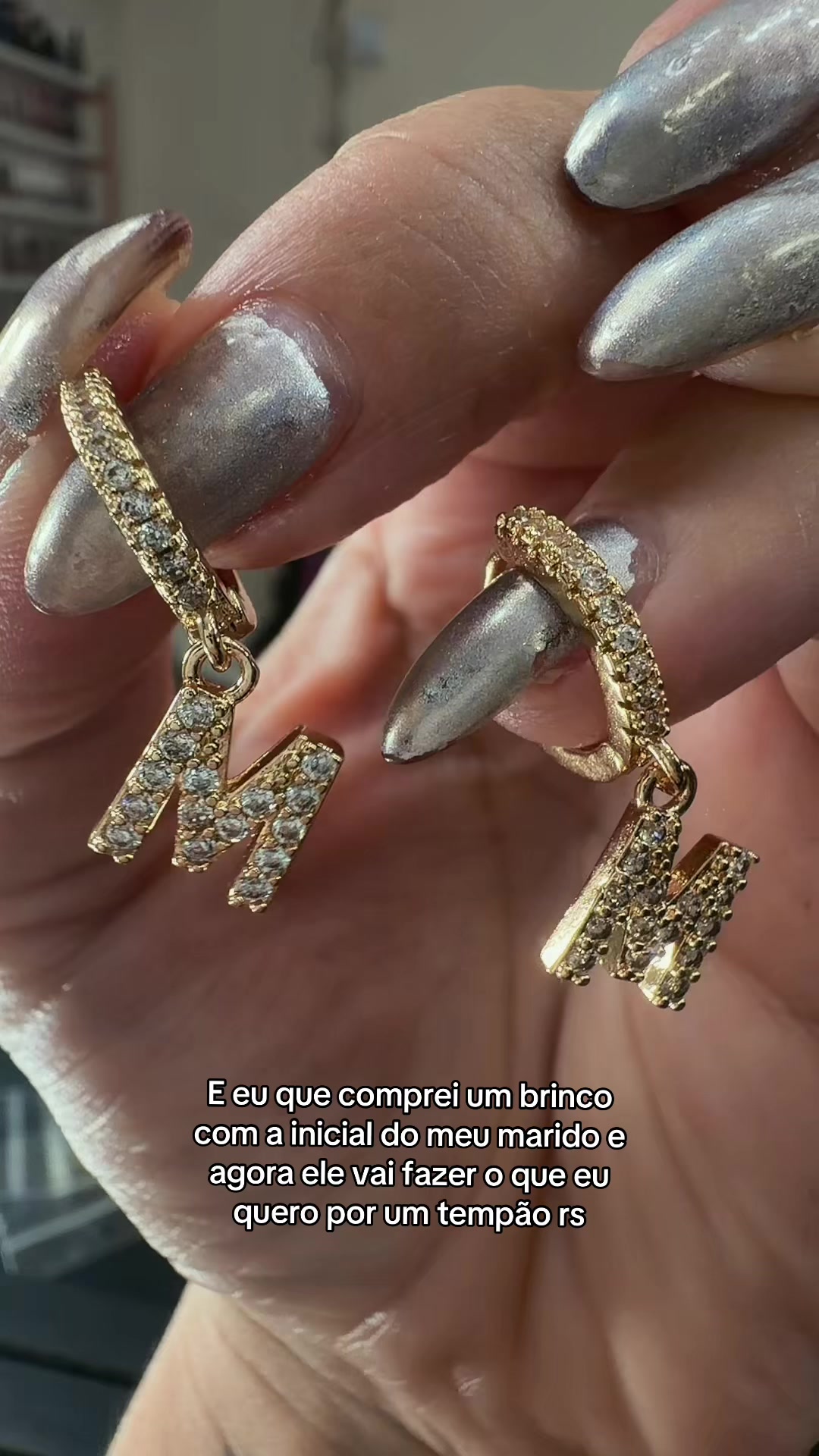 @Thais Maiane