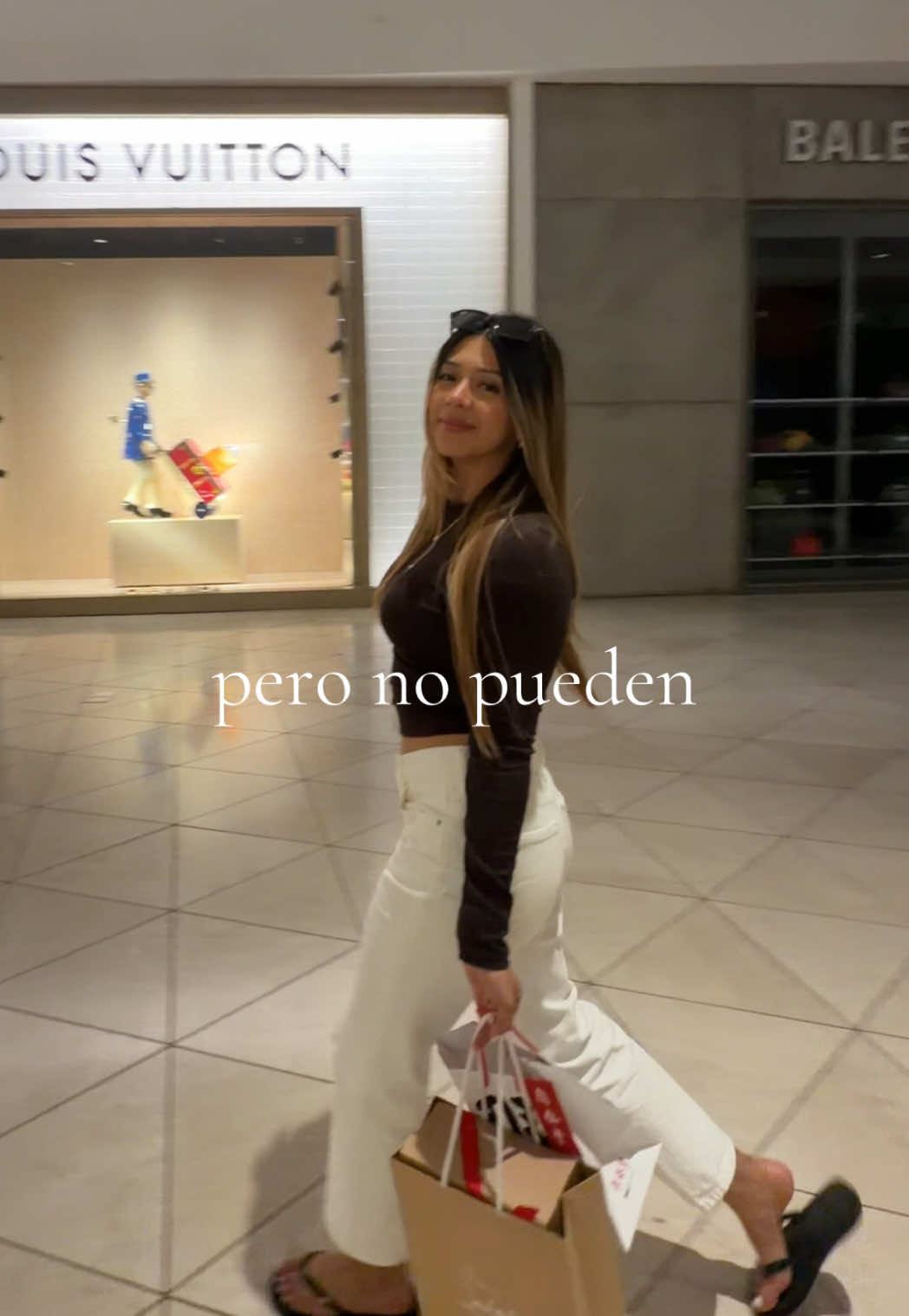 @𝒩𝑜𝑒𝓁𝓈