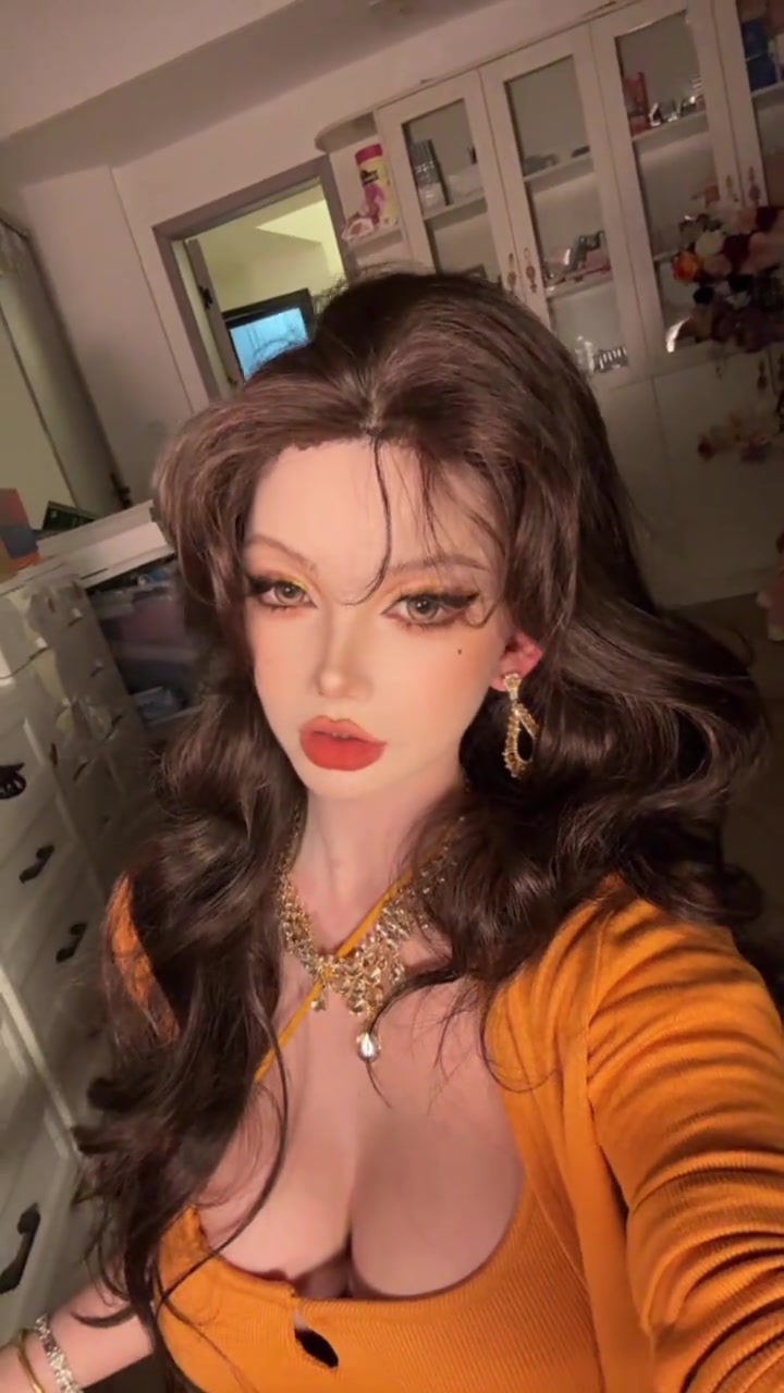 @Ahhui👩🏻🦲