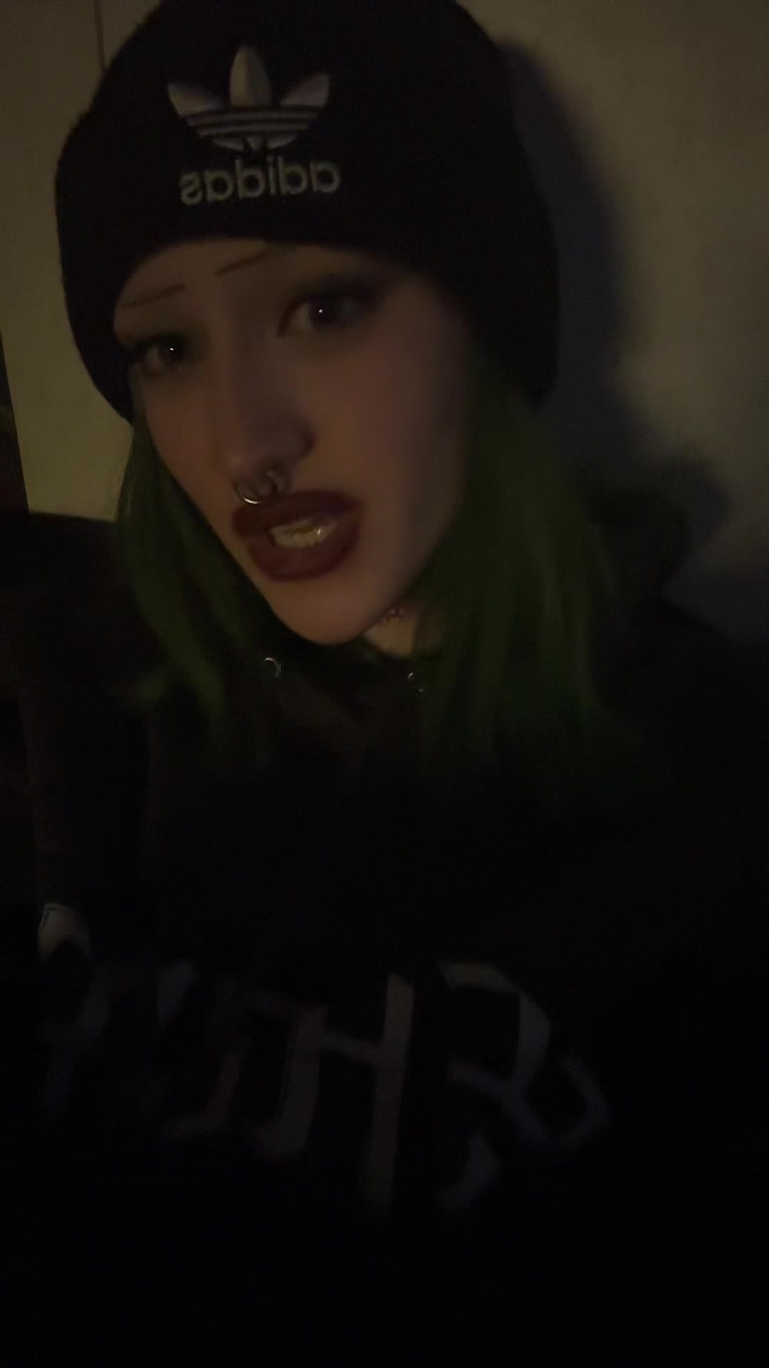 @lydixlly