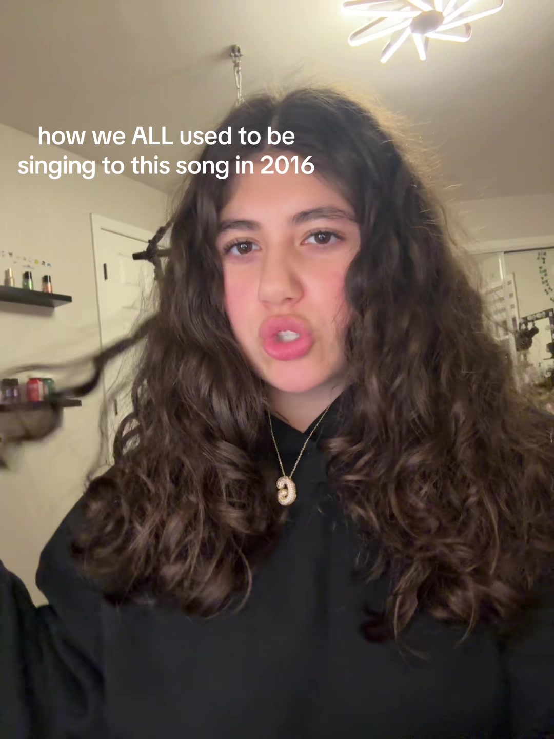 @??
