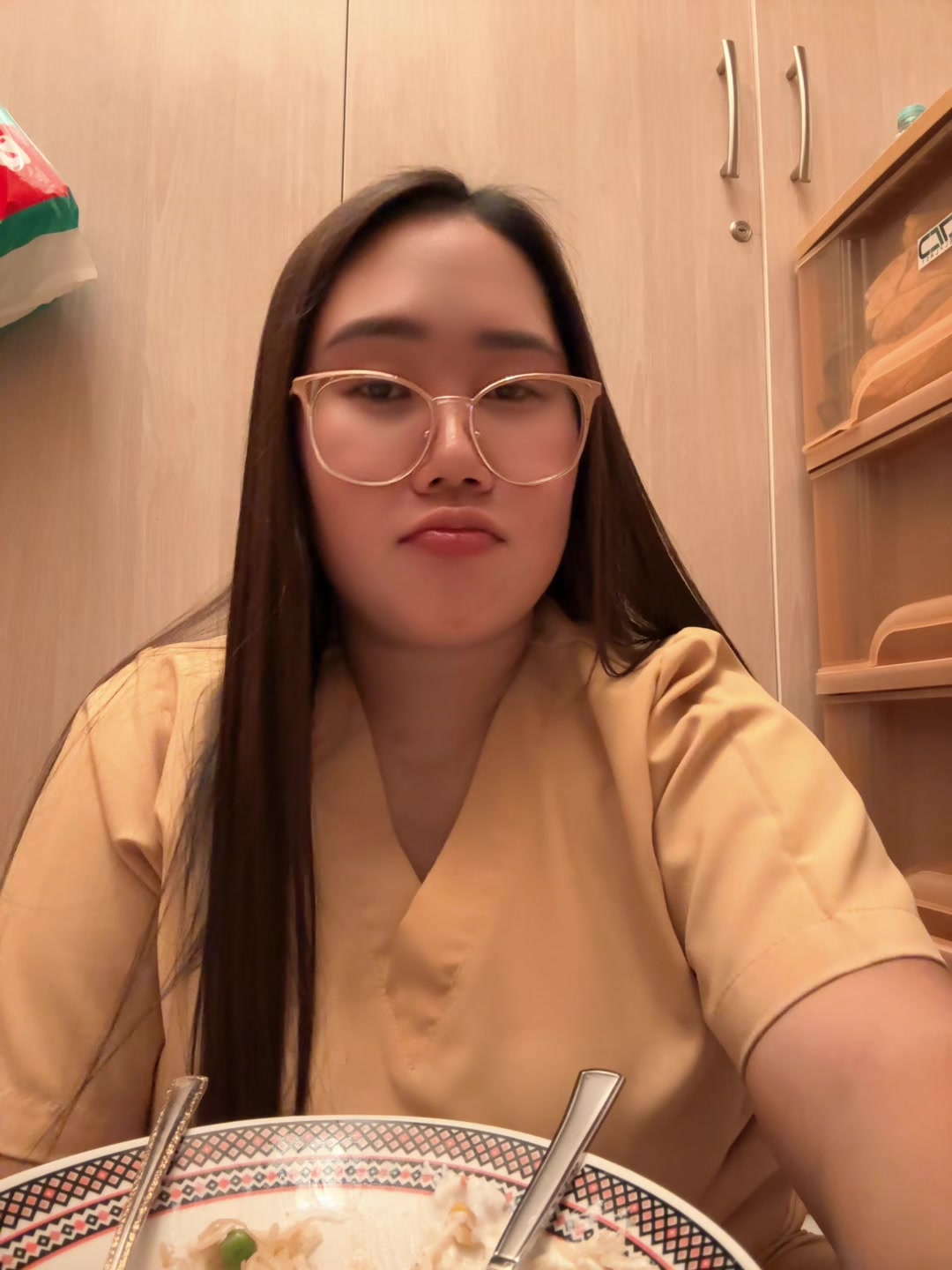@الآنسة تش ᥫ᭡🇵🇭🇶🇦