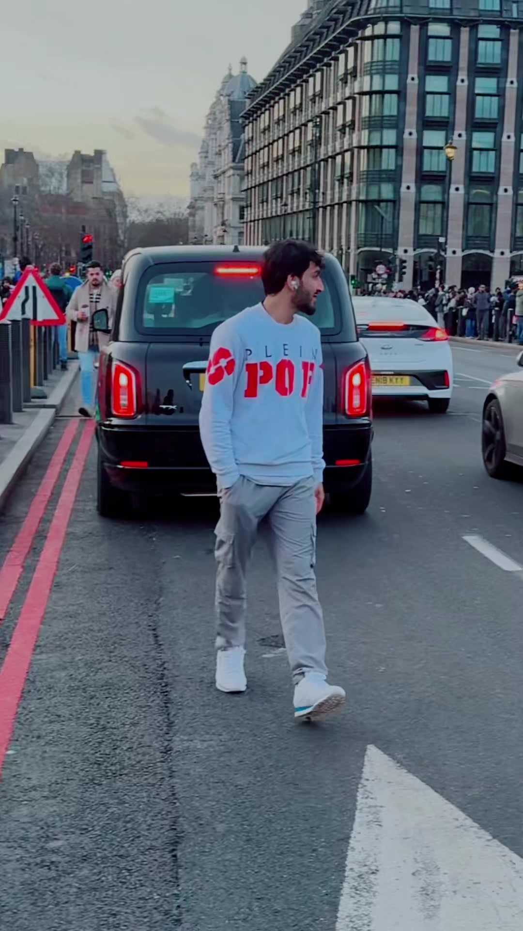 @"it's 𝓱𝔞𝔰Һ.....💔🇬🇧💔