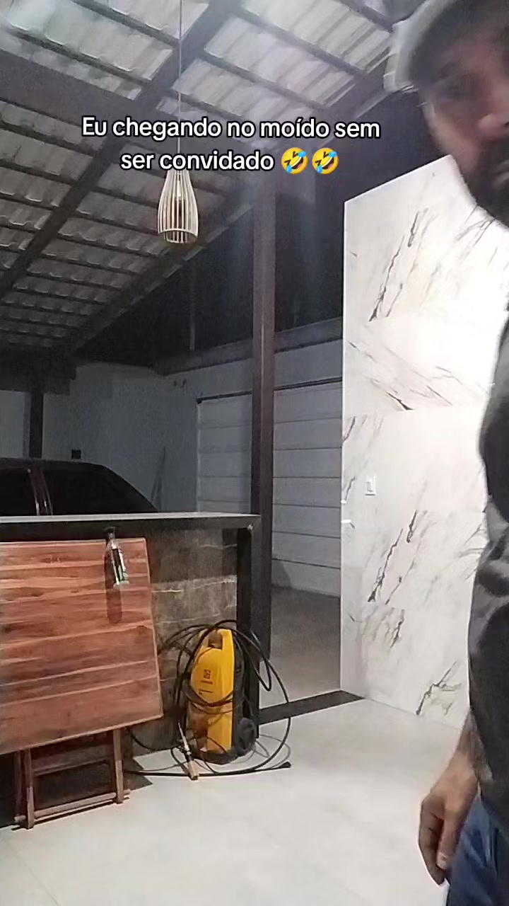 @Pedreiro debochado 🤠