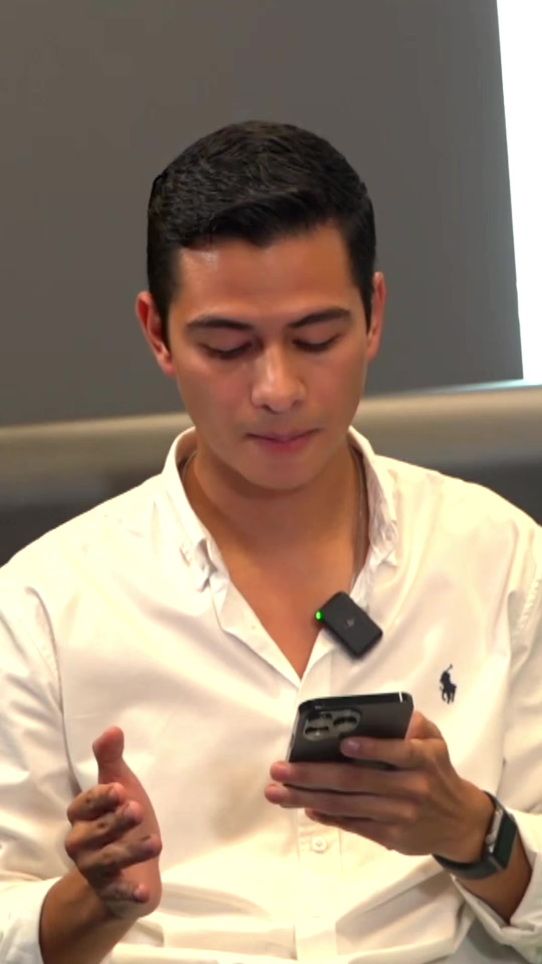 @Nicolás