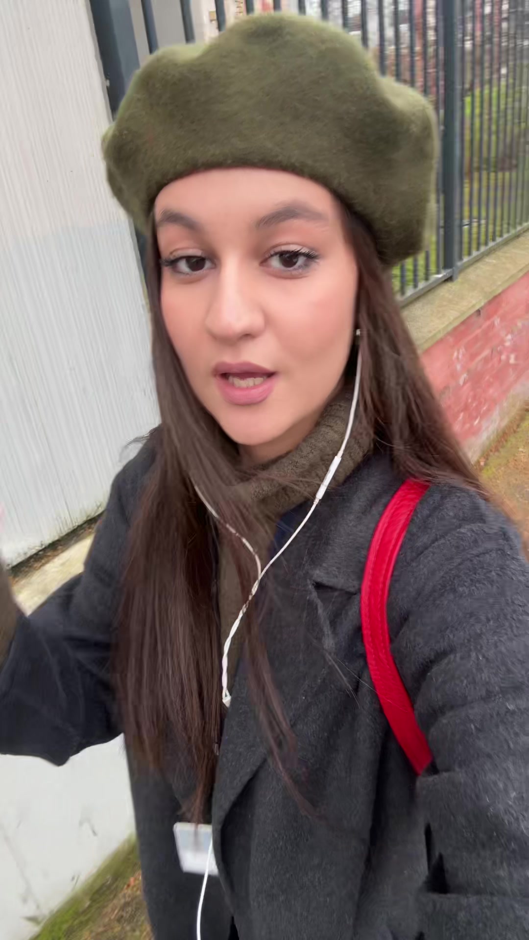 @YÁSYA