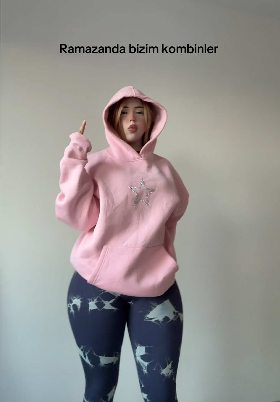 @Meleccoo