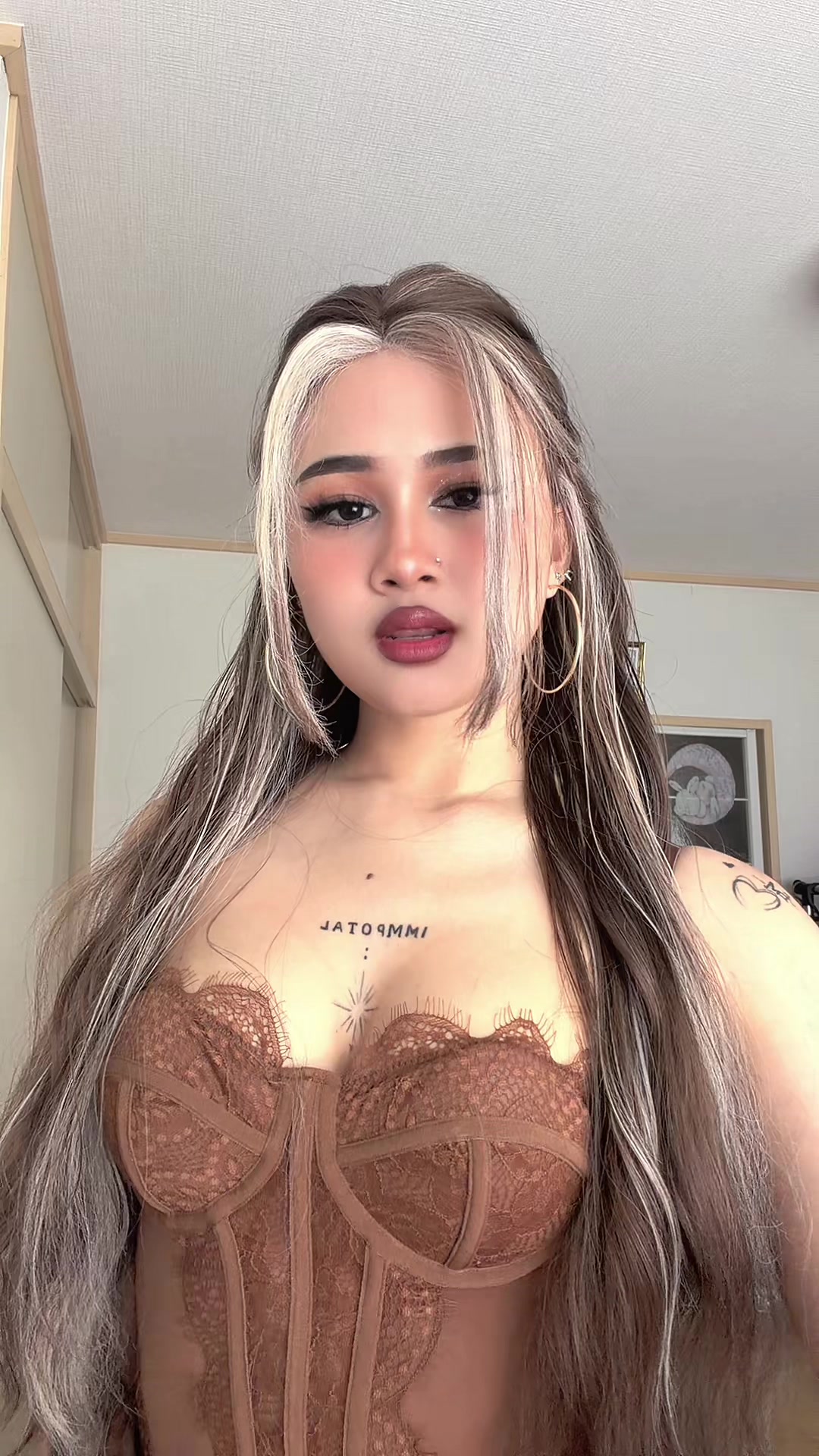 @愛l:𝐄𝐌𝐈𝐊𝐎シ