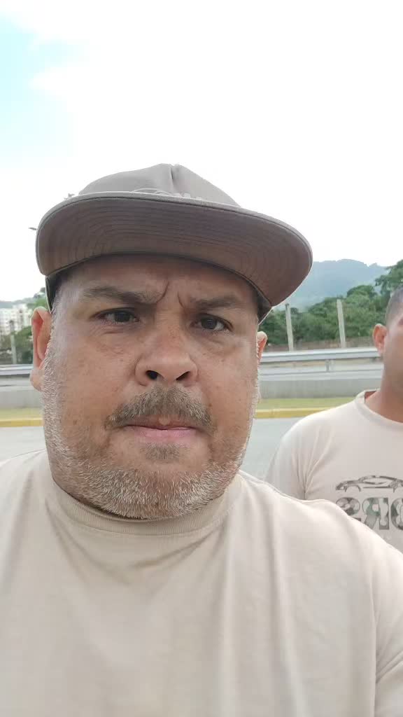 @Teamotors ! Solo por aqui !!!