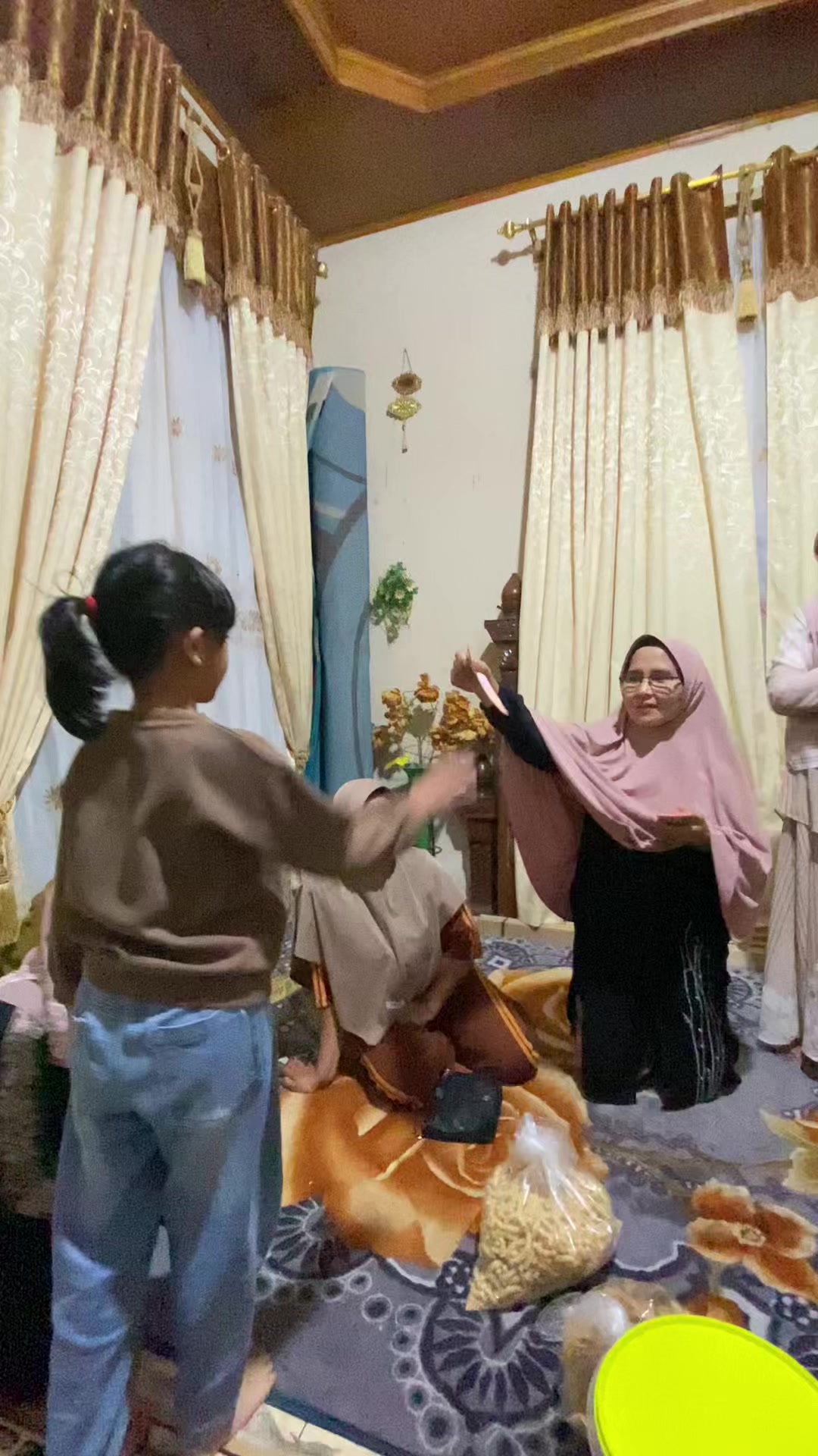 @Dipongsyalalaa