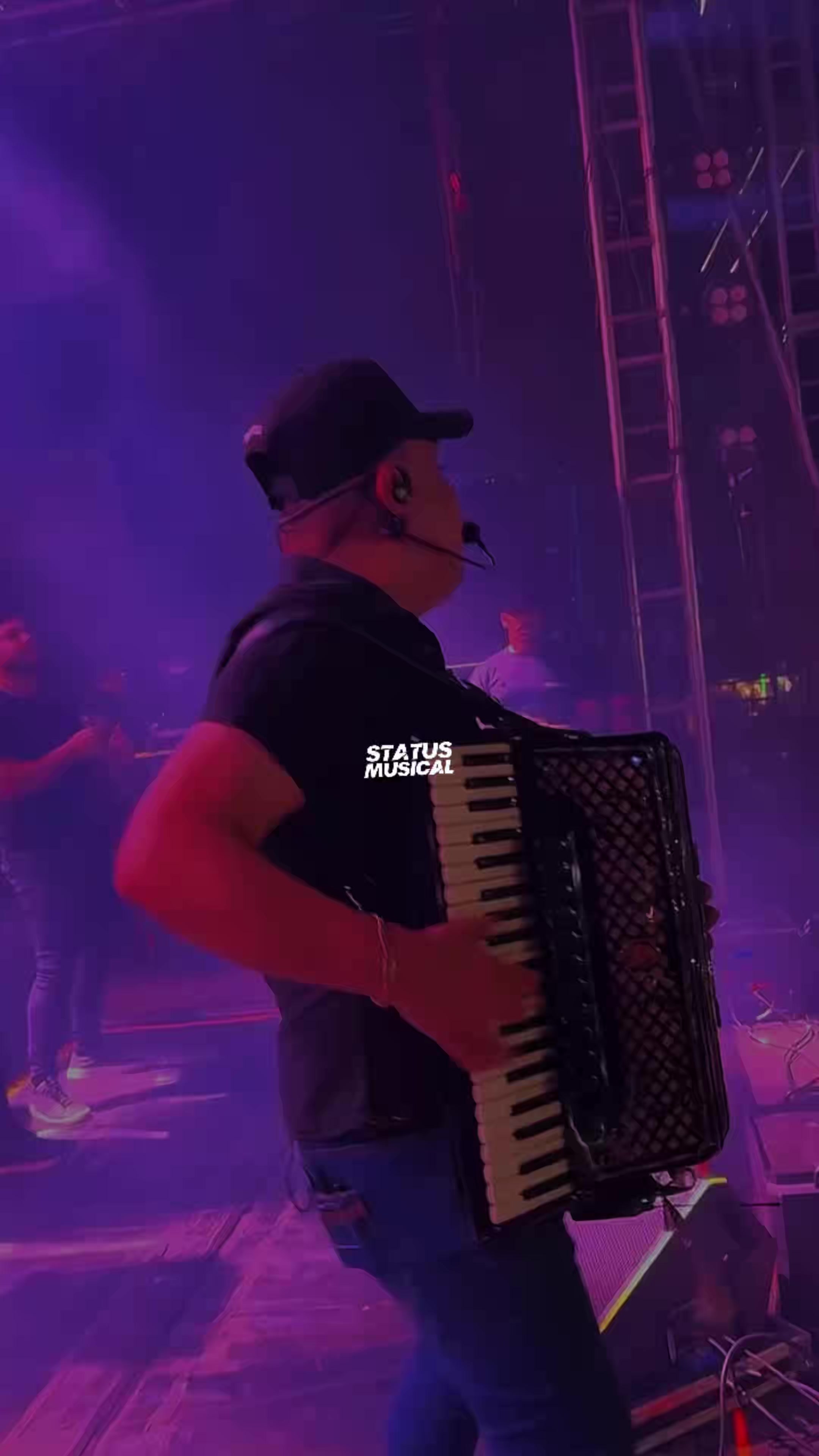 @STATUSMUSICAL ®
