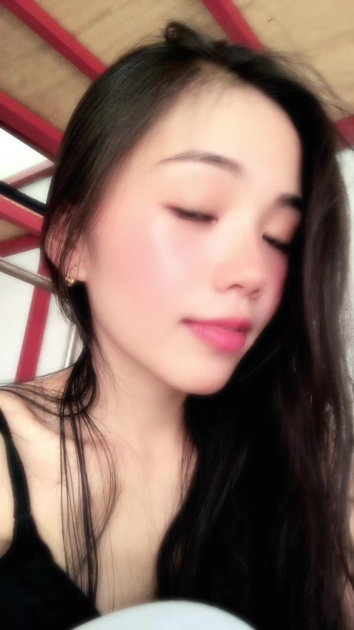 @Cʀɪsʜᴇʟʟ