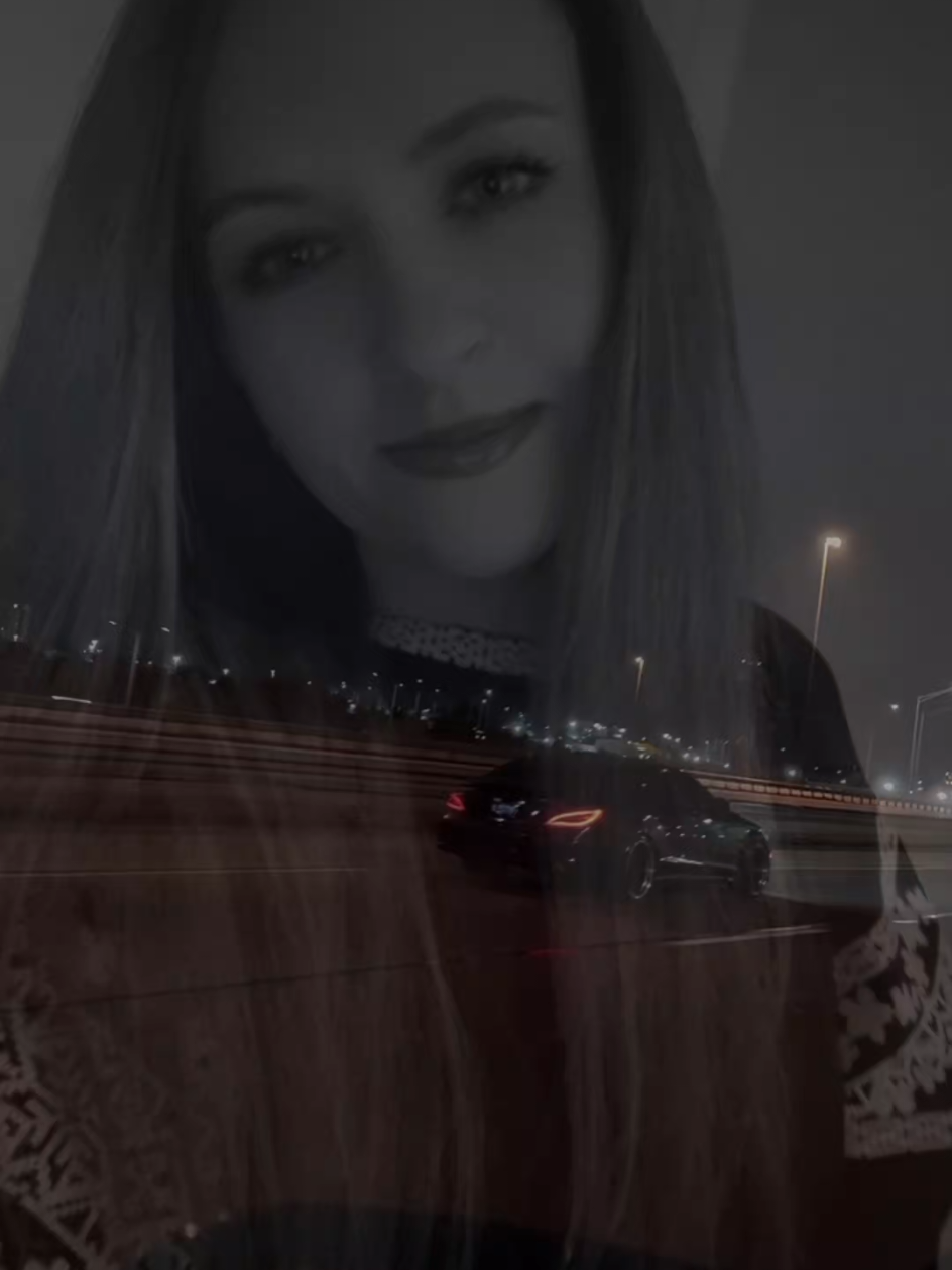 @𝓐𝓶𝓸𝓻 𝓯𝓪𝓽𝓲🖤