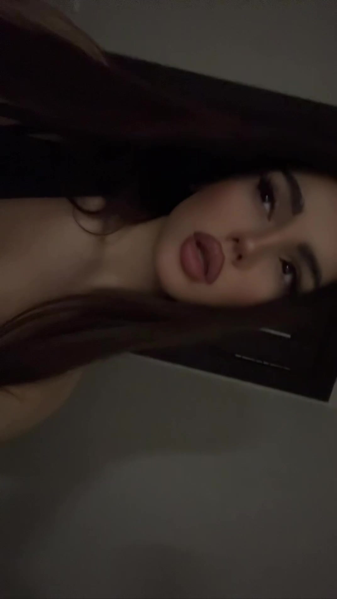 @yoshka