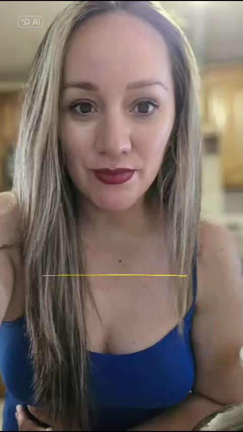 @Laura Nev&aacute;rez