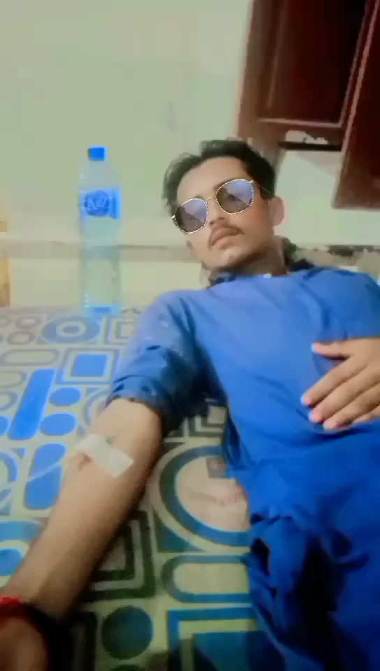 @شاعر غلام نبی اوٹو✌️✌️