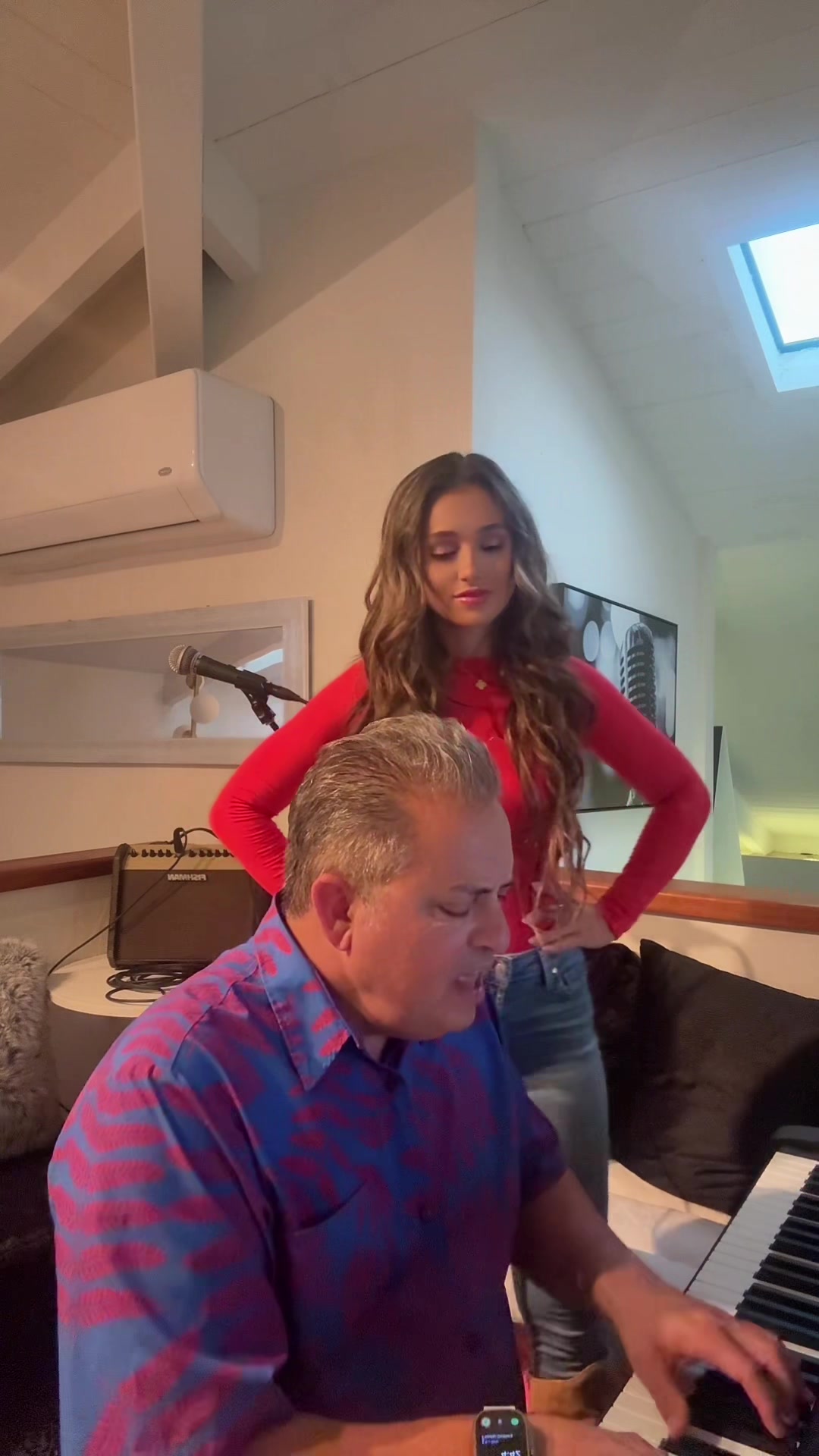 @lyricmedeiros