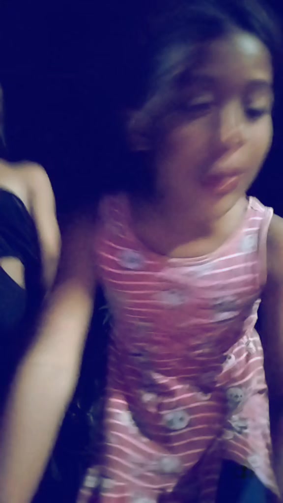 @LAURINHA_TTK&bull;_&bull;