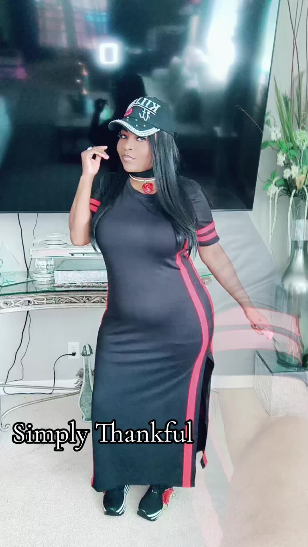 @QueenPin