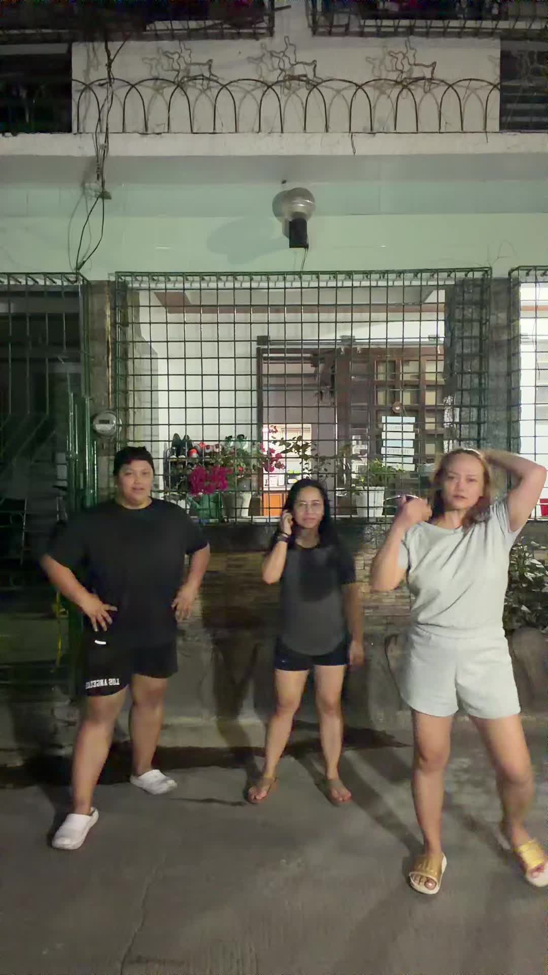 @April Balanquit